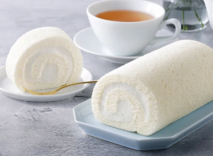 白い恋人ロールケーキ